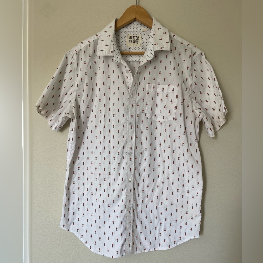 Better Unsaid Pineapple Print Mens Short Sleeve button up size Large